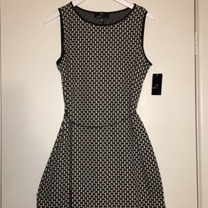 Classic Sleeveless Black and White Dress